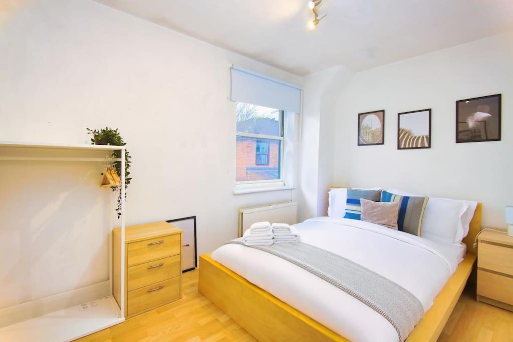 런던 Two Bed House Near Kings Cross 아파트 외부 사진